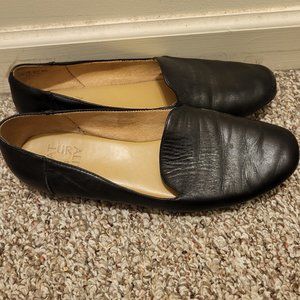 Black Dress Flats- 8.5M
